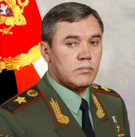 Шойгу назначил нового командующего российскими войсками в зоне СВО