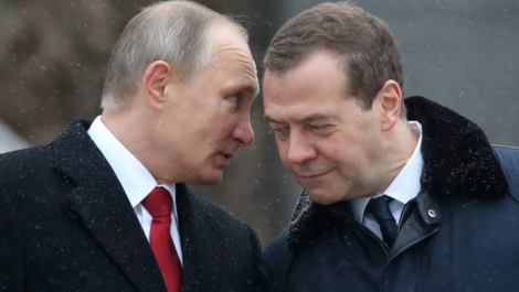 Будем гадить везде: Медведев оценил реакцию США на Послание