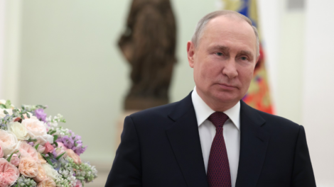 Путин не принимает близко к сердцу решение гаагского суда