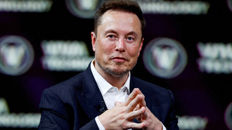 Акции Tesla упали на новостях о разбирательстве в отношении Маска
