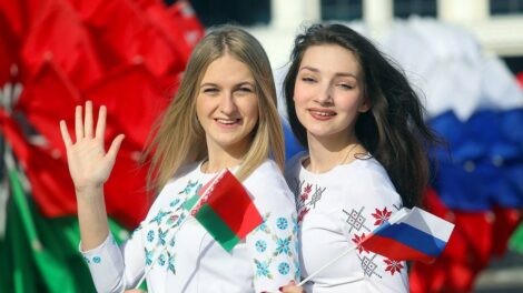 Экспорт белорусских товаров в РФ увеличился вдвое