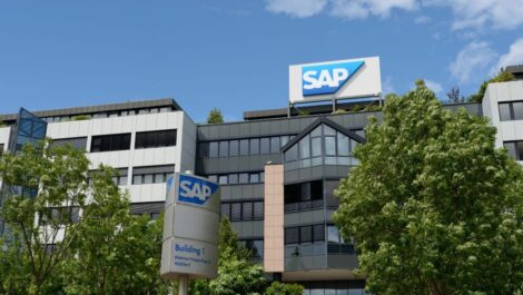 SAP объявила о закрытии доступа к своим сервисам клиентам из России