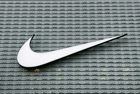 Nike сообщила о падении продаж в Китае