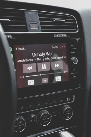 Apple показала CarPlay Ultra.