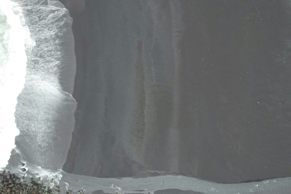 Ледяная сопка Якутии — замёрзший фонтан зимы