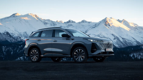 Стала известна цена новой модели Changan в России