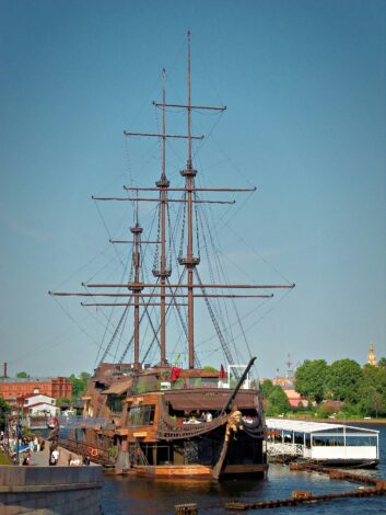 Археологи сделали уникальное открытие — был найден древний корабль