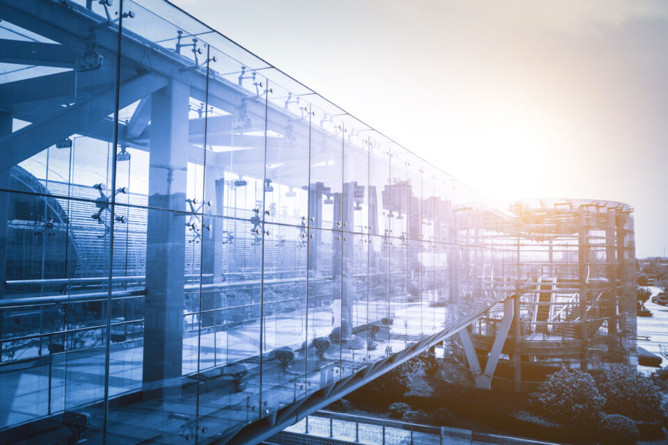 Промышленное производство в России сократилось